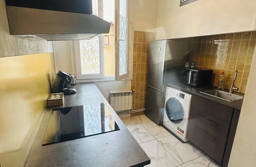 Gares Apartment | Appart "L'échappée Belle" Montpellier center, Train station
