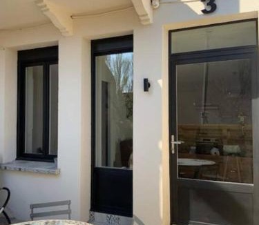 Rocabey - Alsace - Gare Apartment | Apt RDC avec sa terrasse privée