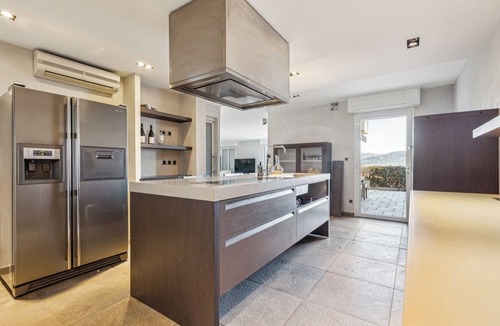 Saint Pierre de Feric House | Baie des anges by ecoflats