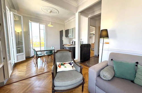 Musicians Quarter Apartment | Balcon Palais Excelsior Grimaldi