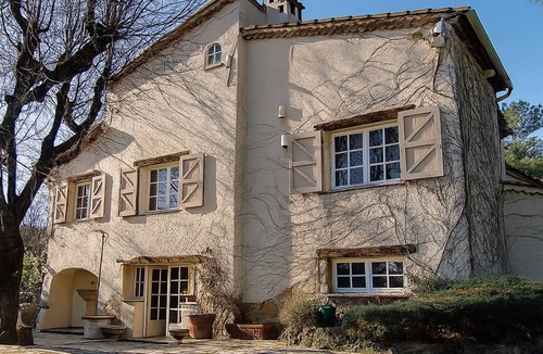 Chateauneuf-Grasse Villa | Beautiful French Riviera Provençal Family Villa with Pool