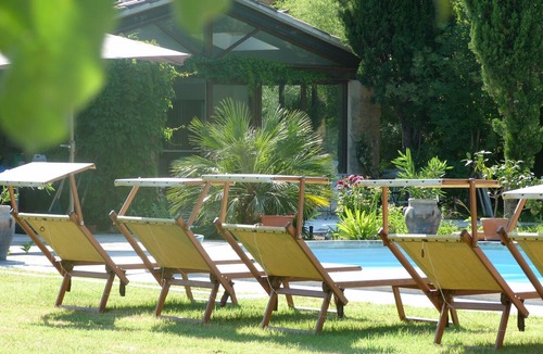 L'Isle-sur-la-Sorgue House | Beautiful house in the nature, calm, horses around. holidays!