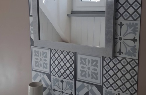 Chitenay Bed & Breakfast | Bed and Breakfast 'Chambre Quadruple' with Shared Pool, Shared Terrace and Wi-Fi