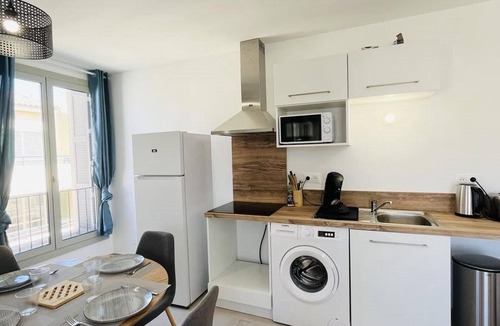 Calvi Apartment | Calvi: Modern 2-BR Apartment, Sea Views, Near Beach, Parking Included
