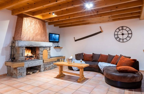 Cauterets Ski Chalet | CAUTERETS Chalet La Grange (sleeps 2–11) in a quiet neighborhood, with parking