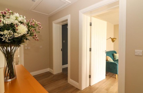 Creegh House | Ceol Na Mara