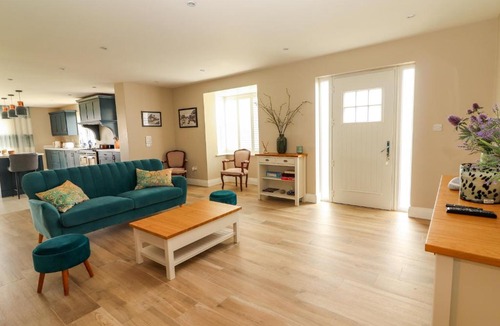 Creegh House | Ceol Na Mara