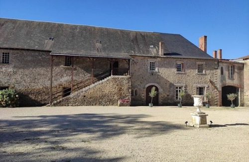 Mouchamps Apartment | Château du Parc Soubise - Gîte Bonfils