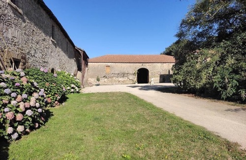 Mouchamps Apartment | Château du Parc Soubise - Gîte Bonfils