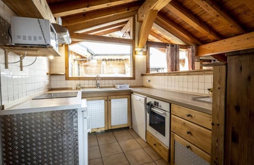 Plagne 1800 Ski Chalet | Chalet, 300m from resort center, 3rd floor, balcony, tv, 167m², La Plagne
