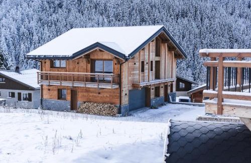 Nancroit Ski Chalet | CHALET ALIET 1500 - 18 personnes PEISEY NANCROIX - LES ARCS - LA PLAGNE - PARADISKI