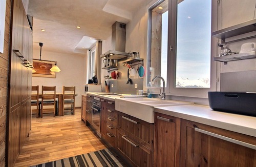 La Roche Ski Chalet | Chalet for 12 in La Plagne with sauna, jacuzzi and pets allowed