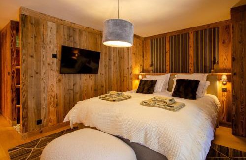Sainte-Foy-Tarentaise Ski Chalet | Chalet Sapins - Full Chalet - Luxury Experience - Elegance & Confort - Private Pool