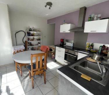Saint-Sebastien-sur-Loire House | Chambre colocation Lit mezzanine