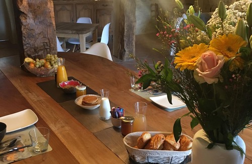 Gueytes-et-Labastide Bed & Breakfast | Chambres d'hotes Ambroisie