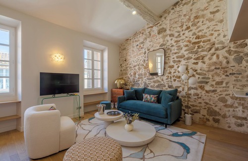 Saint-Tropez City Centre Apartment | Charming apartment in heart of Saint-Tropez - 4 guests