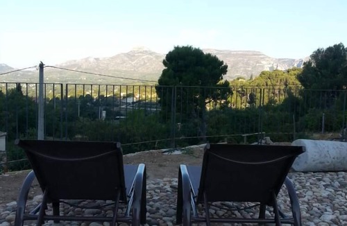 Roquevaire House | Charming cottage at the foot of the hills
