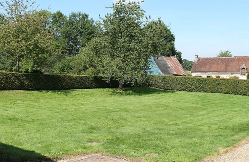 Les Ressuintes Cottage | Charming Cottage in Tranquil Forest Setting - 5 Guests, Garden, BBQ