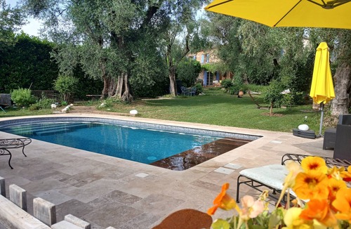Les Maillans House | Charming house with saltwater pool and ancient olive trees (4 double beds 2 bathrooms 3WC)