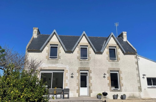 Loctudy House | Chez mémé", a family home renovated in 2026 -Beach on foot-Enclosed garden -8 people