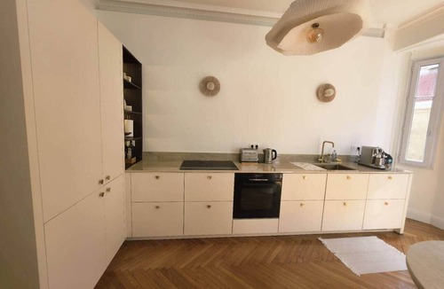Vernier Apartment | Chic & Cozy