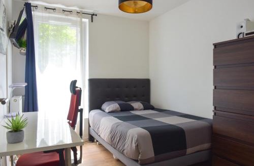Universite House | Comfortable rooms in Nanterre University near La Defense Arena and Paris with very good wifi