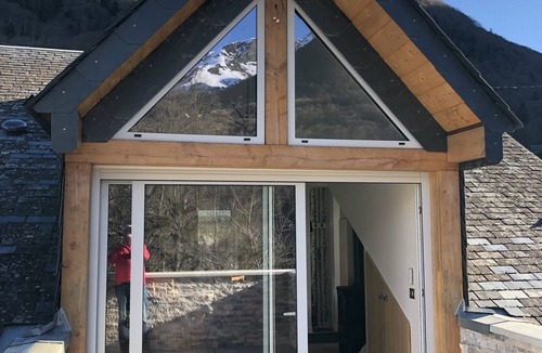 Cauterets Apartment | Contemporary mountain-style l'Isardère apartment
