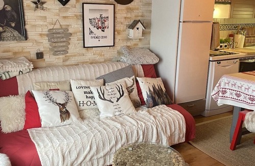 Pyrenees 2000 Ski Chalet | Cosy Chalet close to the slopes and hiking trails Classified 3* 😊