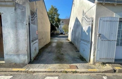 Challans Apartment | Cosy downtown studio - ideal location