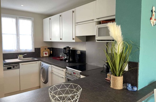 Saint-Gilles-Croix-de-Vie House | Cozy 3-Room House Near Beach, WiFi, Parking, 3-Star Rating