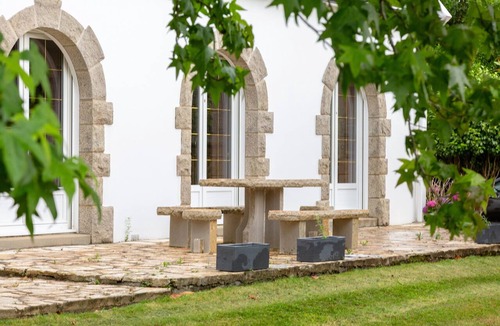 Fouesnant House | Douceur Bretonne – Family Home with Garden, Terrace, and Wi-Fi