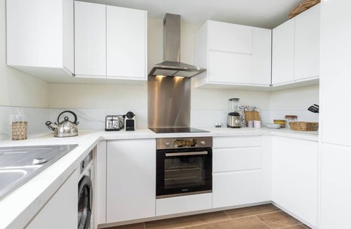 Vernier Apartment | Elegant apartment liberation