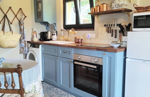 Bellefontaine Cottage | Escape to a Timeless Norman Retreat