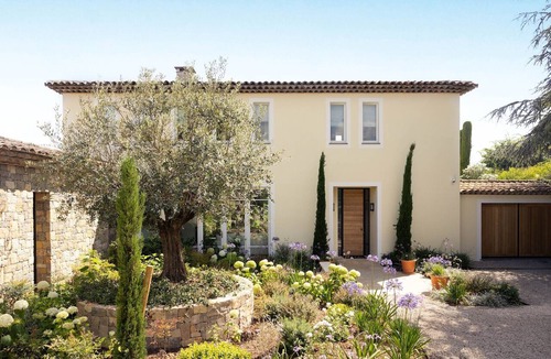 Mandelieu-La-Napoule Villa | Fully renovated luxury villa with pool, garden, and easy access to beaches and golf courses.