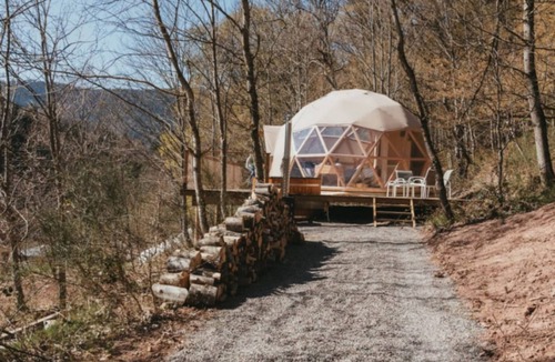 Oberhaslach Apartment | Geodesic Dome—Nordic Bath & a Break in the Heart of Nature
