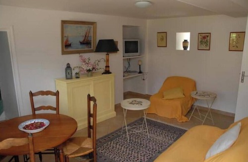 Flottemanville Other | Gîte du Jardin – a retreat for two, tucked away among the trees