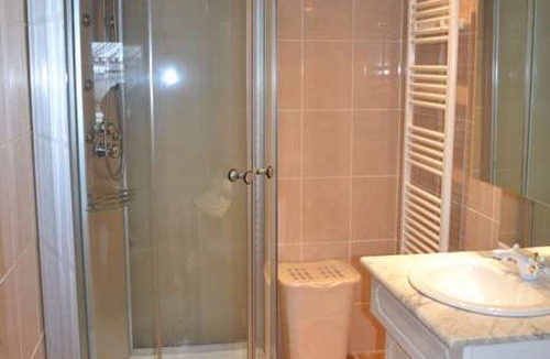 Saint-Papoul House | Gîte near Carcassonne and Castelnaudary with heated swimming pool and parking lot