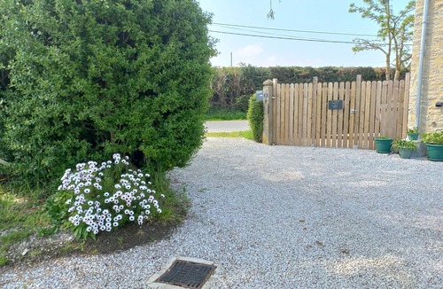 Sainte-Marie-du-Mont Cottage | Gite Roosevelt 4 persons 500m from Utah Beach