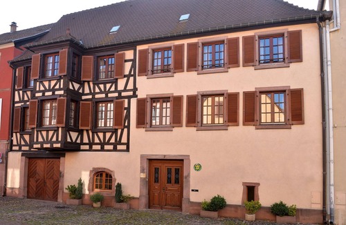 Kaysersberg Apartment | Gîtes du Couvent, "Schlossberg" beautiful apartment in the historic center of Kaysersberg