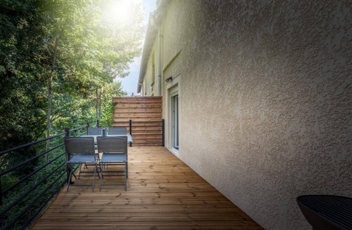 Golbey Apartment | Golbey Evasion apartment with hanging terrace * Parking * Wifi *