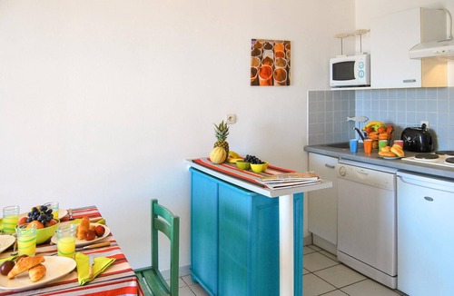 Cerbere Apartment | Gorgeous apartment in Cerbere with swimming pool