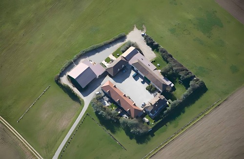 Audinghen Bed & Breakfast | Guest Room "Ferme Des 4 Vents - Sirocco" with Sea View and Wi-Fi