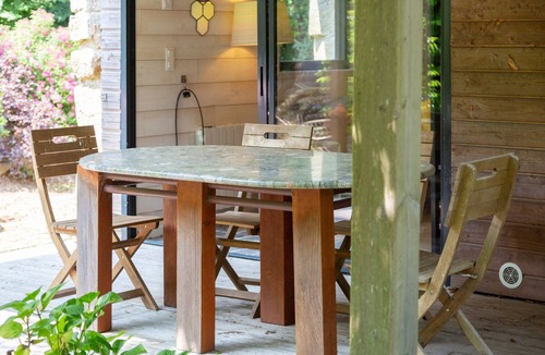 Fouesnant House | Holiday Home 'Mousterlin Cottage 4pers 200m Plage' with Private Terrace Garden and Wi-Fi
