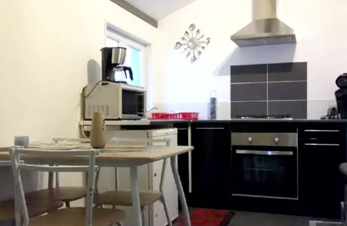 Vierville-sur-Mer Apartment | Homerez - Amazing studio for 4 ppl. with garden and terrace at Vierville-sur-Mer
