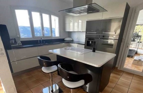 Aspremont House | Homerez - House in Aspremont