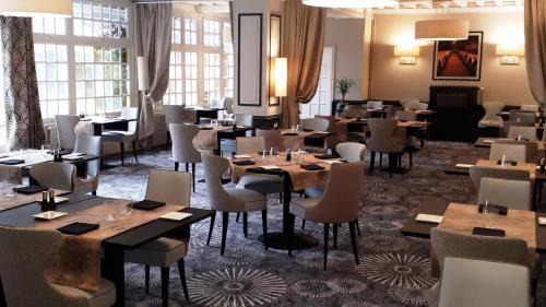 Bayeux Hotel | Hotel Le Lion D'Or et Restaurant La Table Du Lion