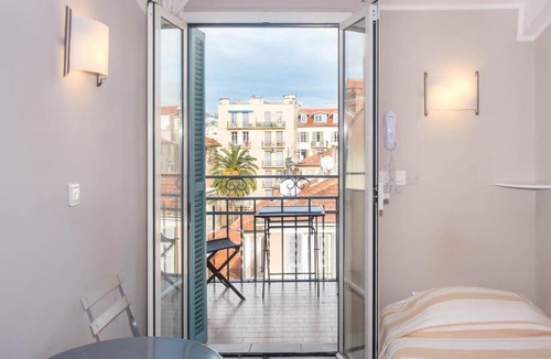 Carre d'Or Hotel | Hotel Solara