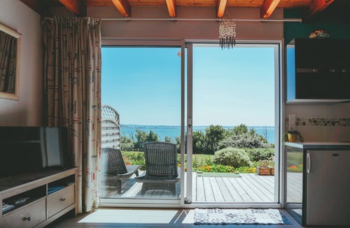 Trebeurden House | House direct access to the beach from the garden.