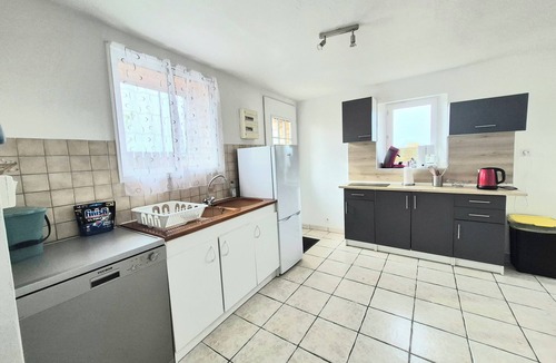 Saint-Laurent-sur-Mer House | House with garden in Saint-Laurent-sur-Mer