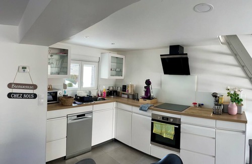 Montbeliard House | L'adresse Matisse 4 chambres avec jardin, barbecue et parking privé